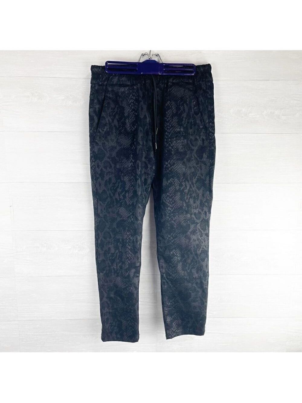 Bevy Flog Shely Black Python High Rise Drawstring Pants‎ - Picture 3 of 8